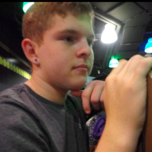 Meet your Posher, Shawn - Picture 1 of 1